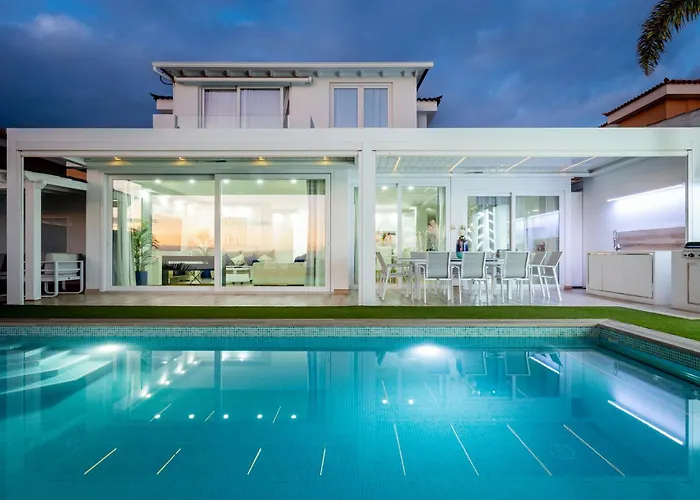 Villa Valentina Ocean View Heated Pool