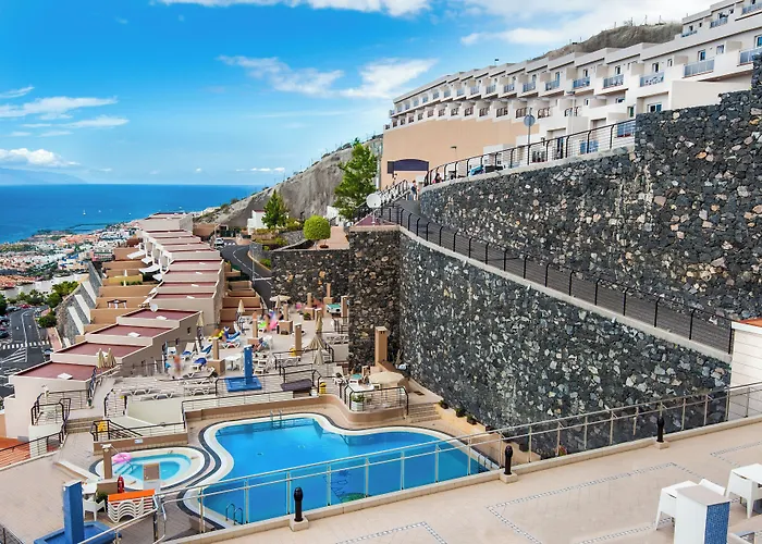 Cheap hotels Kn Panoramica